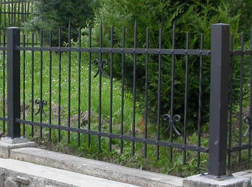 kovaný plot na Vysočině - plotové pole